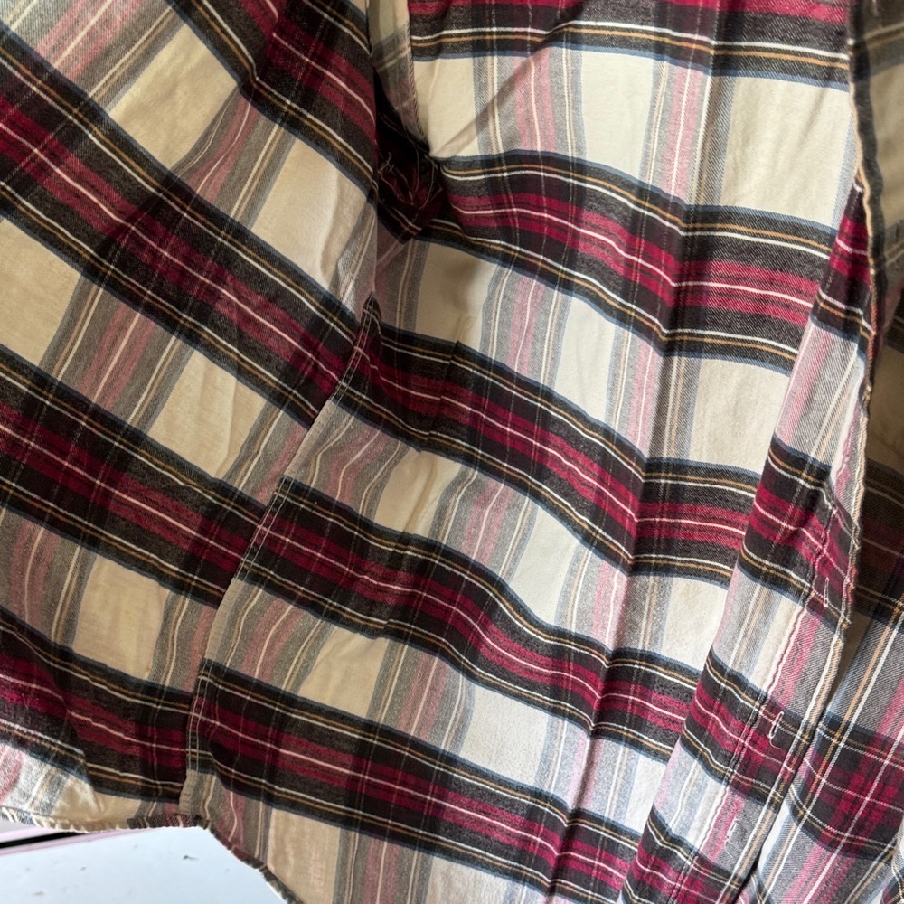 Vintage 1995 L.L. Bean Red and Cream Checkered Shirt plaid - Picture 7 of 7